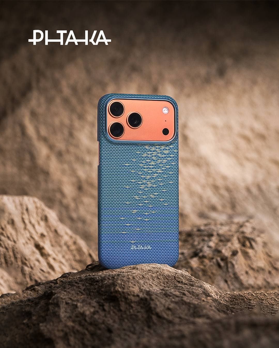 PITAKA futlyari